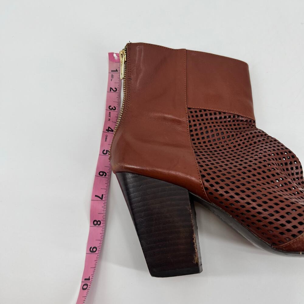 Kelsi Dagger Brooklyn Women's brown Zidane Perforated leather heel Boots size 10 - Picture 5 of 11